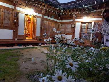 Jeonju Saekdong Jeogori Pension