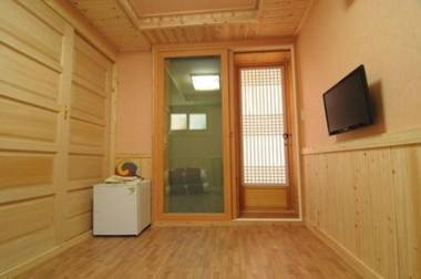 Jeonju Cheongnaru Pension