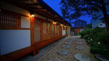 Hanok Midam Guesthouse