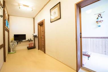 Jeonju Blue Cradle Hanok Pension