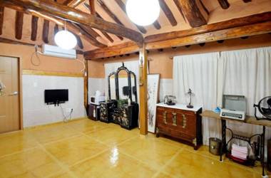 jeonjuhanogmaeul joheunnal geseuteuhauseu