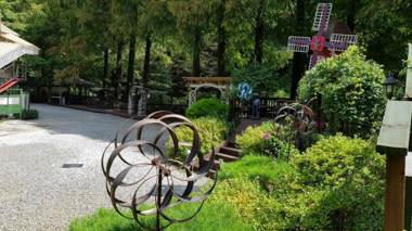 A small house in the forest of Jangtaesa