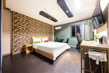 Jeonju Geumamdong Who