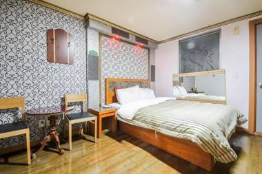 Jeonju Sanjeong-dong Taegeuk