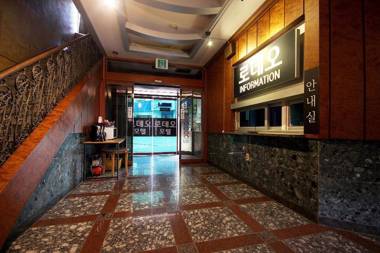 Jeonju Junghwasan-dong Rodeo