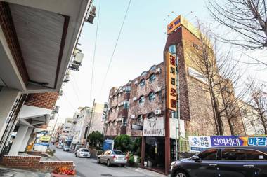 Jeonju Inhudong Jamjari