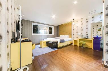 Jeonju Deokjin-dong Hotel Hidden