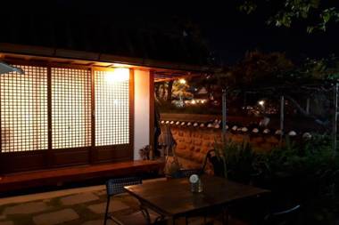 Jeonju Seongsim Hanok Stay Pension
