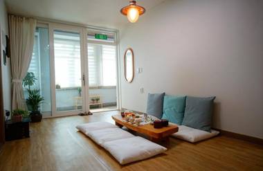 Jeonju Hanok Maeul Gaekridangil Guest House