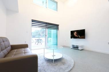 Gangneung Lantruhe Pension