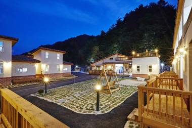 Gangneung Refreshing Pension Odaesan