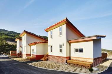 Gangneung Refreshing Pension Odaesan