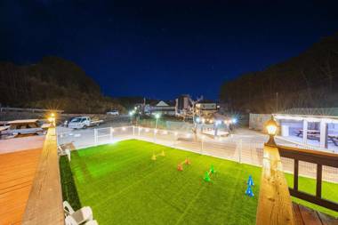 Gangneung Gyeongpo Dinga Aegyun Pension