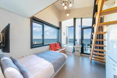 Gangneung SWAY Spa Pension