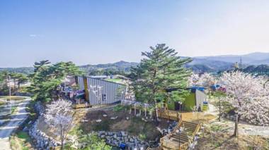 Gangneung Solbitarae Pension