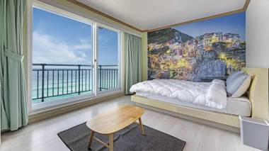 Gangneung Haerang Pension