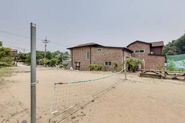 Yongin Lovely Pension