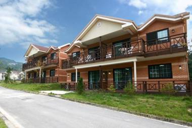 Yongin Happy Tree Pension