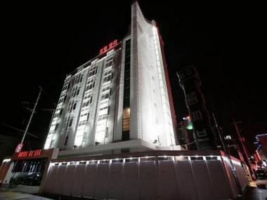 Hotel Ellee Cheonan