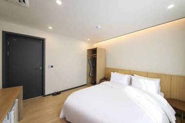 Cheonan CT Tourist hotel