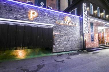 Cheonan Business Hotel