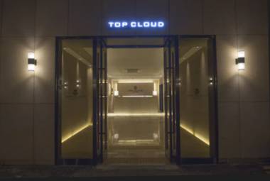 Top Cloud Hotel Cheonan