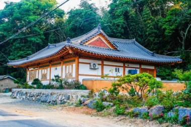 Suncheon Doyosae Pension