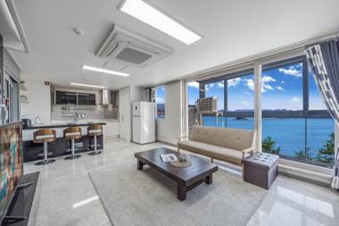 Tongyoung Sagaejeol Pension