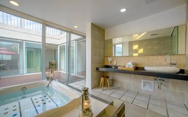 tongyeong monopeoni pensyeon