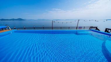 Blue and white pension