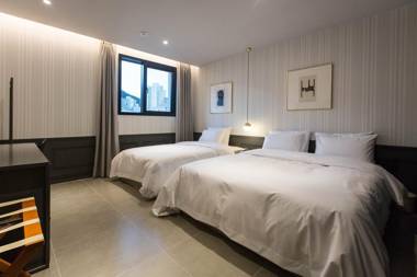 Brown Dot Geoje Okpo