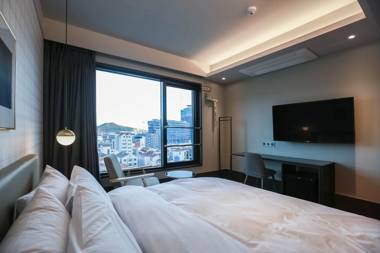 Brown Dot Geoje Okpo