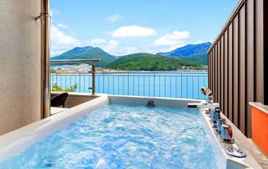 Tongyeong Ara Onsu Poolvilla Pension