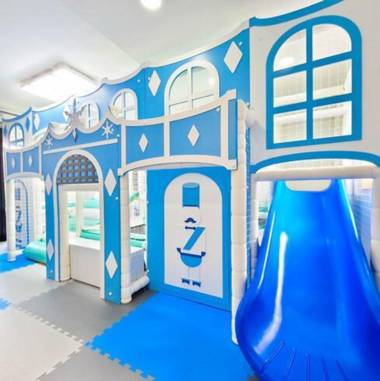 Geojae Achimgoyo Kids Poolvilla