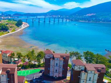 Poongchamaeul Tulip Pension