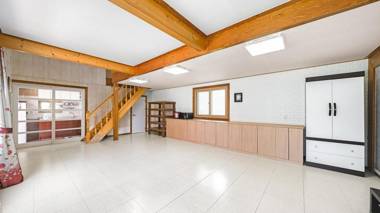 Tongyeong Hwanggeumbada Pension