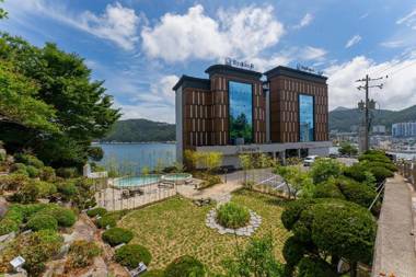 Denbasta Ryokan Hotel