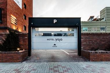 Hotel Yaja Gimhae Samgye branch