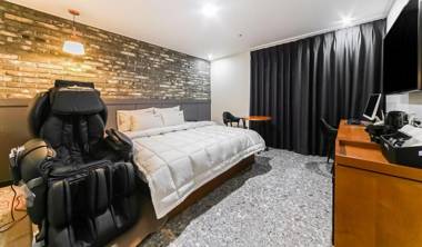 Gimhae Jangyu Hotel Ryu