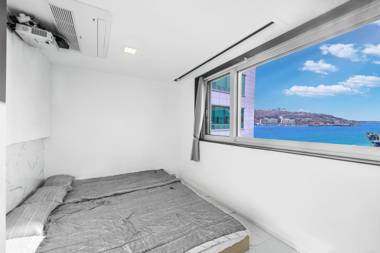 Yeosu Naegamumun Pension