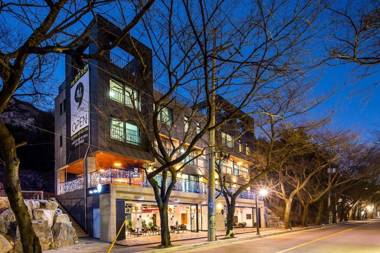 gongju deoswim pensyeon