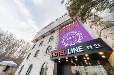 Line Hotel