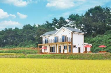 Hongsung Badamchae Pension