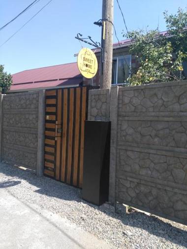 Art House Sweet home