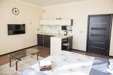 Apartment on Kunayeva 38