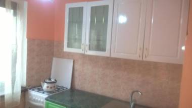 Квартира посуточно Азаттык 68