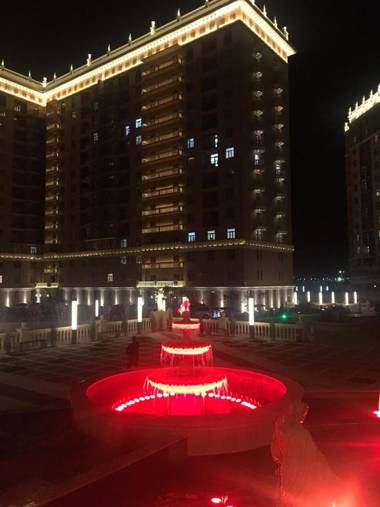 TRILLIONER Apartment 43