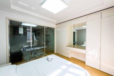 The Аddress Highvill 1