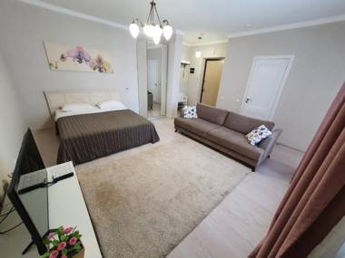 Ernaz Plus Apartments: Promenade Expo