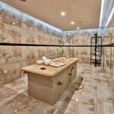 Aisha Bibi Hotel&Apartments